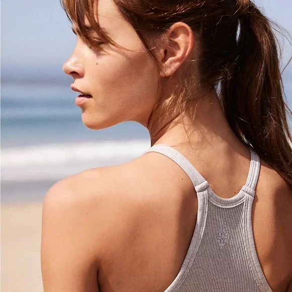 FREE PEOPLE Movement happiness Runs crop tanks size M/L  set of two Grey/White - Picture 11 of 14